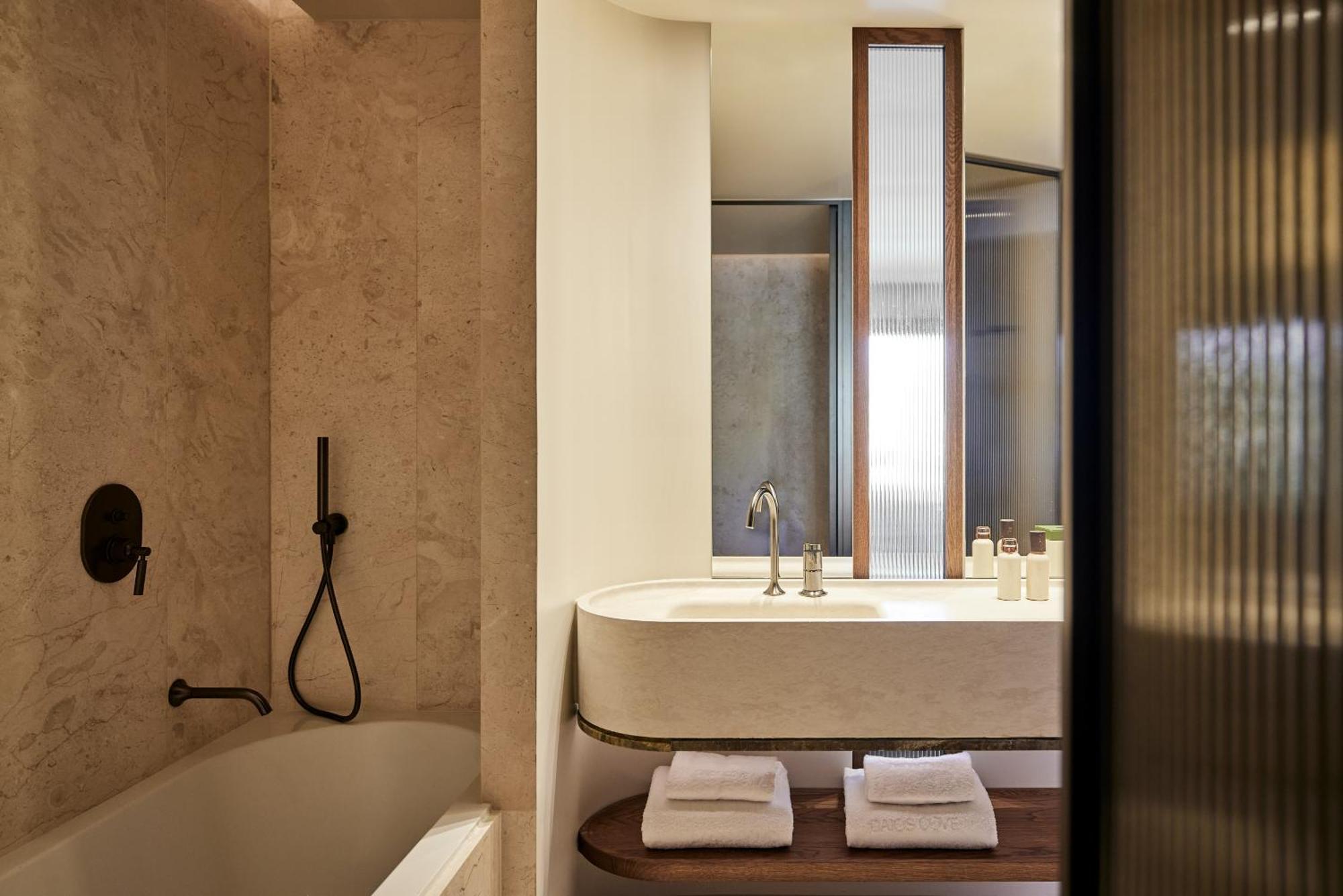 Suite 1 Chambre Premium The Collection avec Piscine Privée - Vue sur Mer